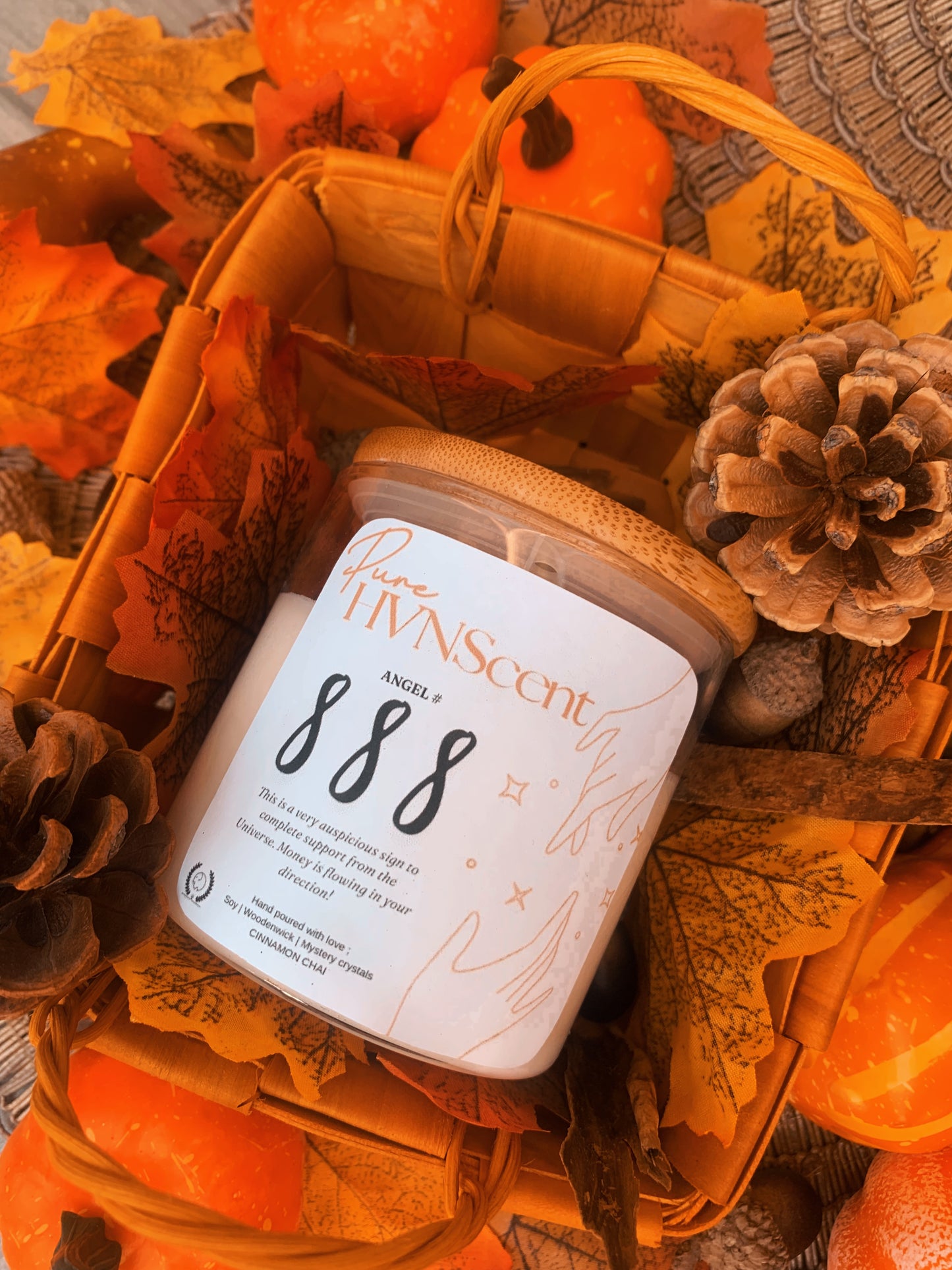 888 Pure HVNSCENT Candle π―